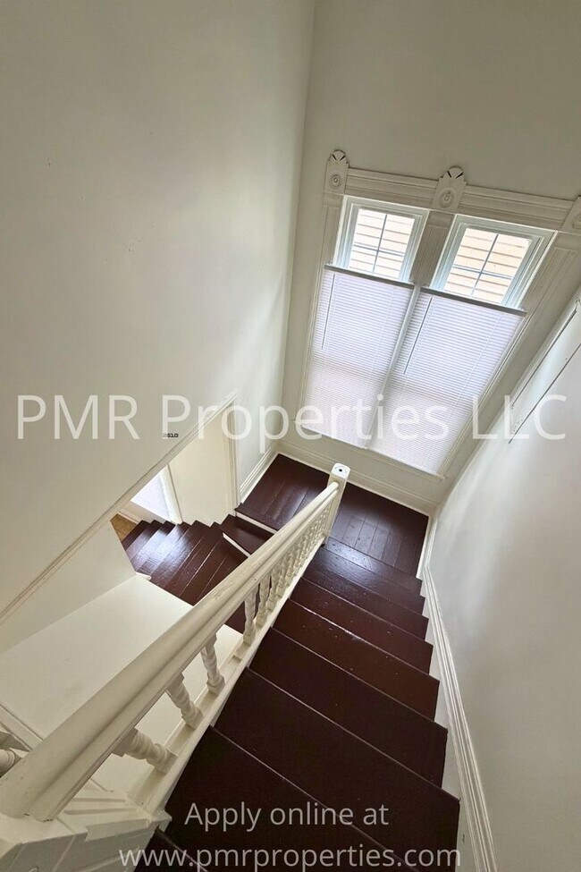 Building Photo - 613 N 22nd St