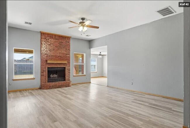 Building Photo - 2204 NW 157th St
