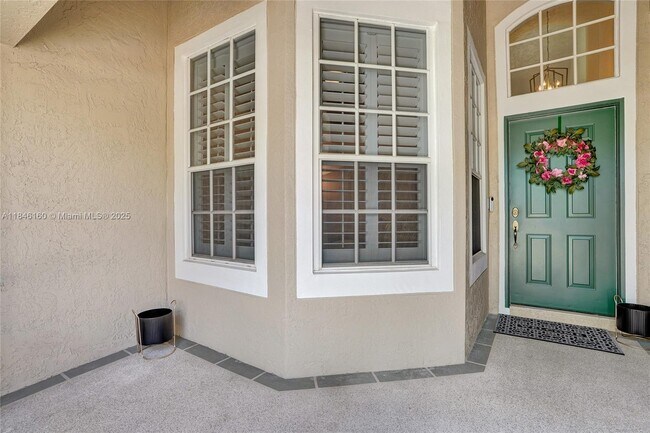 Building Photo - 1632 SW Harbour Isles Cir