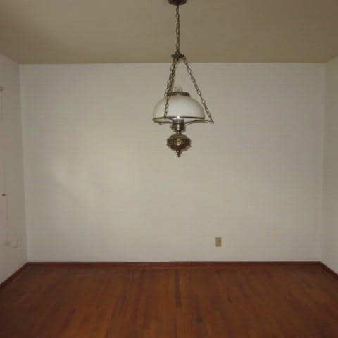 Building Photo - 3858 Hillcrest Ln