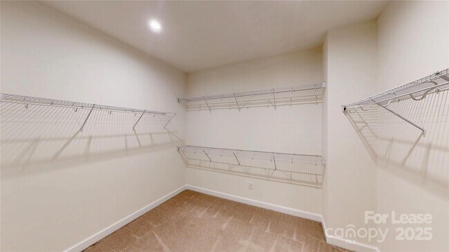 Building Photo - 4523 Collingham Dr