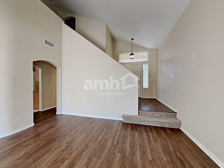 Building Photo - 20416 N 31st Way