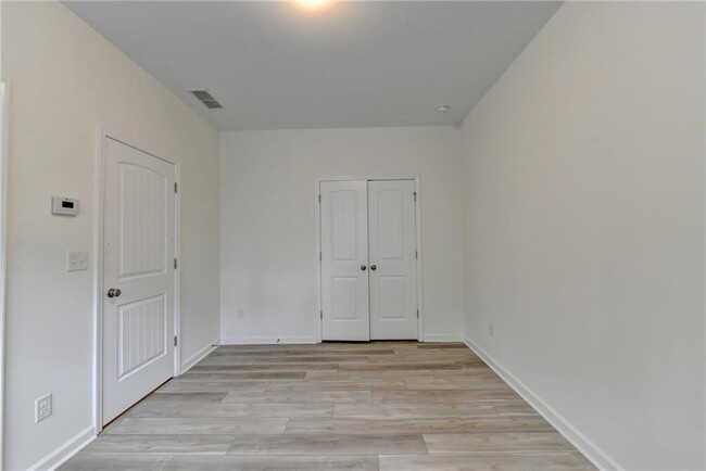 Building Photo - 3332 Twinrose Pl