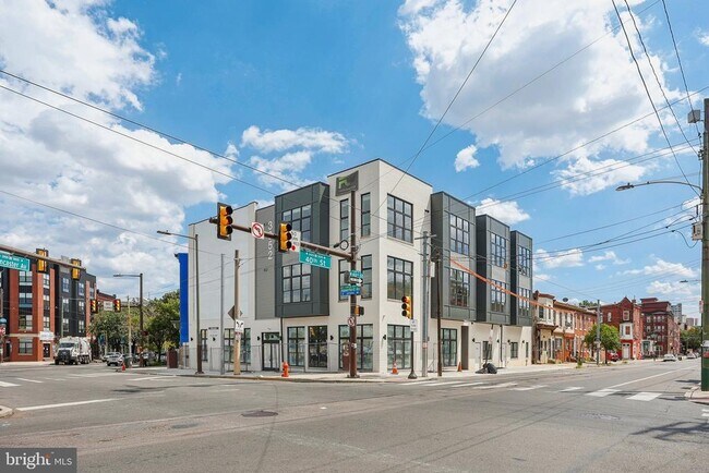 Building Photo - 3952-54 Lancaster Ave