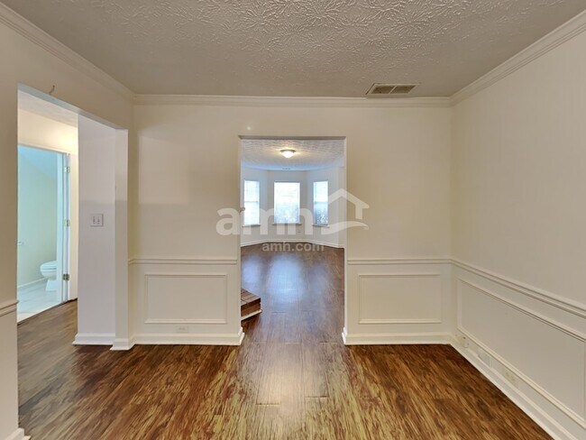 Building Photo - 1752 Chanson Pl NE