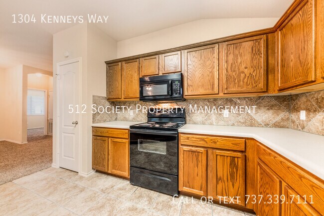 Building Photo - 1304 Kenneys Way