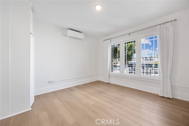 Building Photo - 5816 N Figueroa St