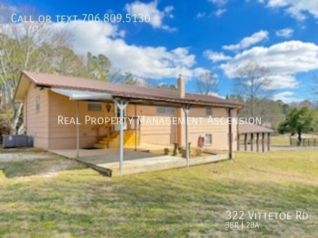 Building Photo - Great Home in Chickamauga