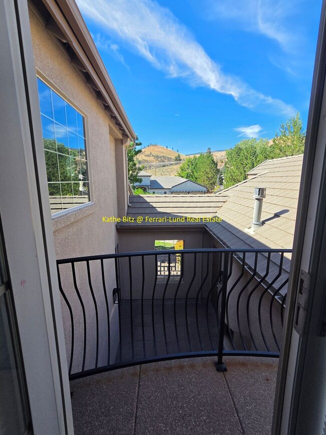 Building Photo - 5005 Landy Bank Ct