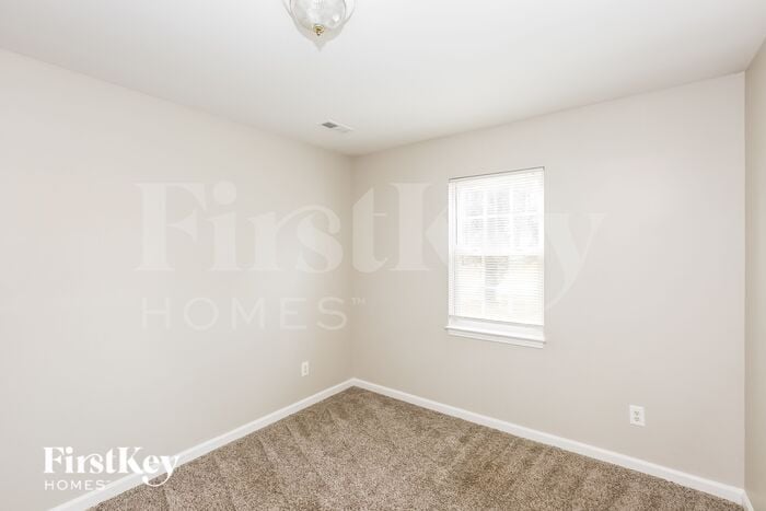 Building Photo - 6713 Rain Creek Way