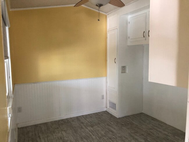 Building Photo - 55+ Community of Mountain Shadows Resort L...