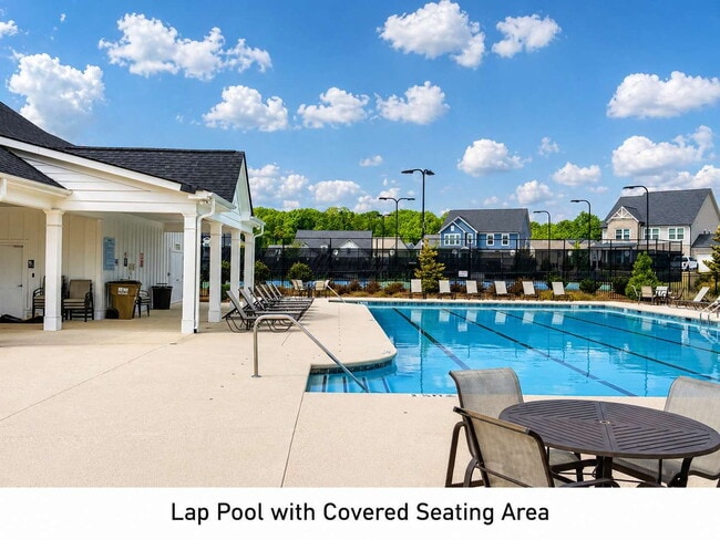 Building Photo - End Unit Townhome in Brookview Subdivsion in North Forsyth