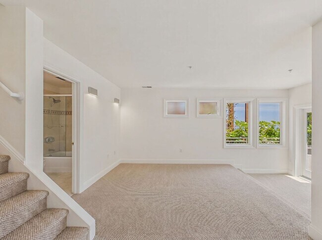 Building Photo - 853 De Haro St