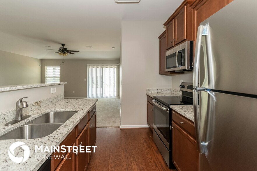 Building Photo - 125 Briar Ridge Ln
