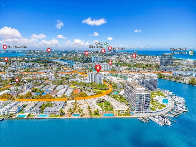 Building Photo - 6900 Bay Dr