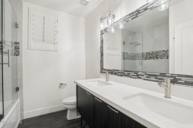 Building Photo - 6991 W Firebird Dr