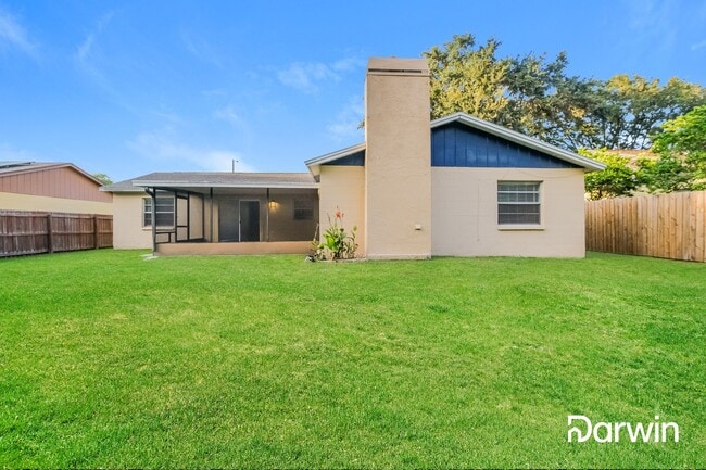 Building Photo - 4906 Oakshire Dr