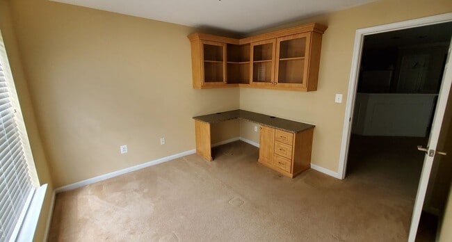 Building Photo - 18707 Sparkling Water Dr