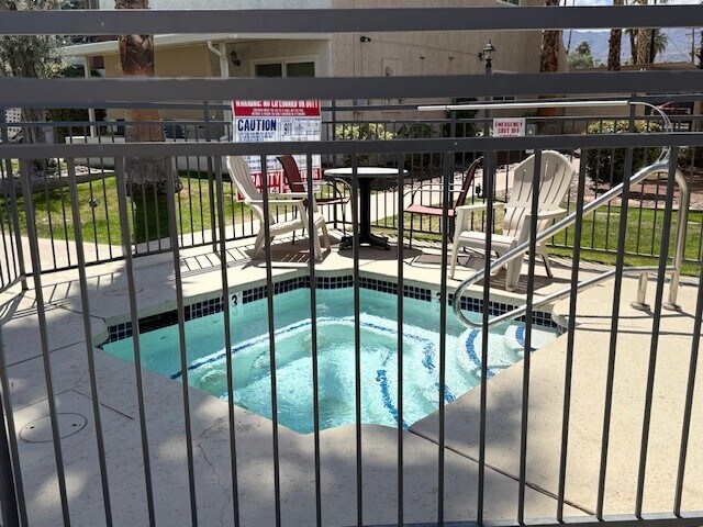 Building Photo - 45421 Sunset Ln