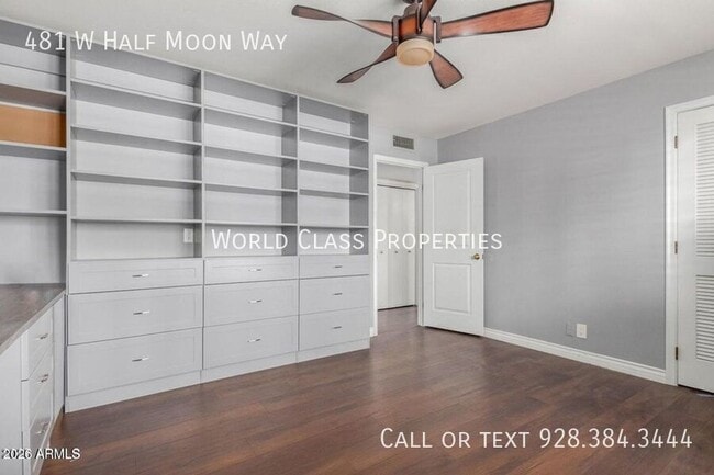 Building Photo - 481 W Half Moon Way