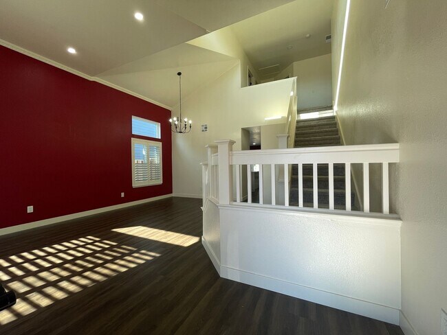 Building Photo - Fremont: Updated 4 Bedroom, 3 Bathroom, 2 Car Garage