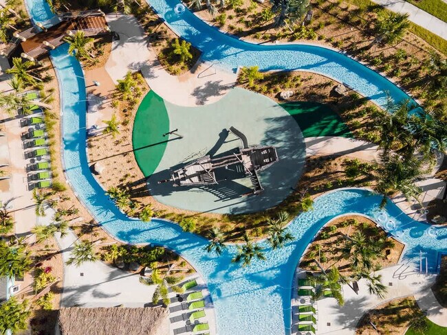 Building Photo - 2831 Bookmark Dr