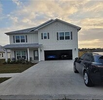 Building Photo - 123 Tierra Verde Way