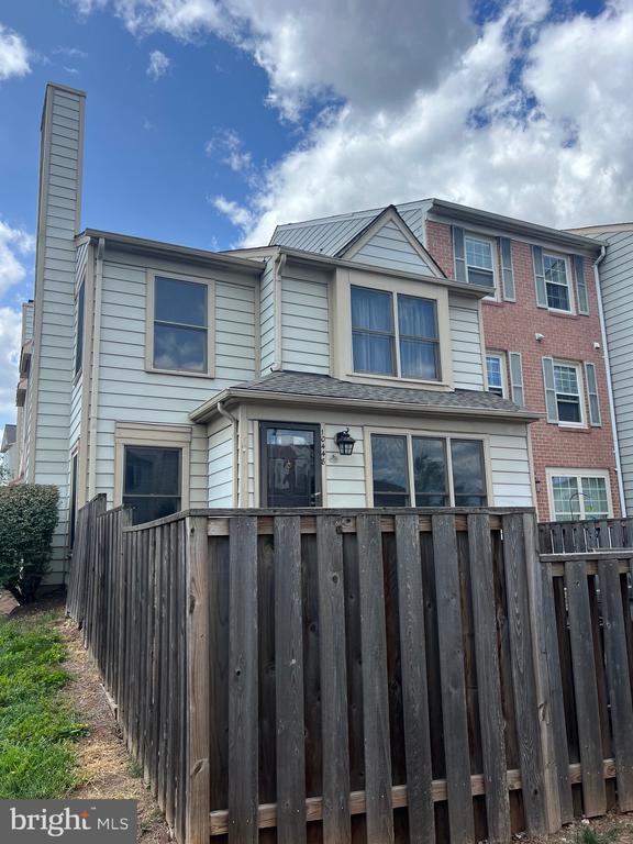 Building Photo - 10448 Rapidan Ln