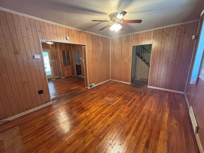 Building Photo - Spring Into Homeownership This May! Lease-to-Own Home Opportunity – This is NOT a Typical Rental!