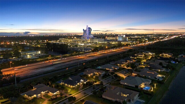 Building Photo - 2741 Taft St