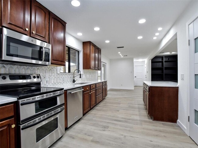 Building Photo - 307 Copperleaf Rd