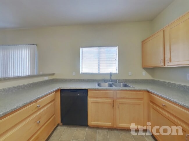 Building Photo - 1590 Johnny Loftus Ct