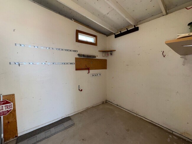Building Photo - 2453 6th St