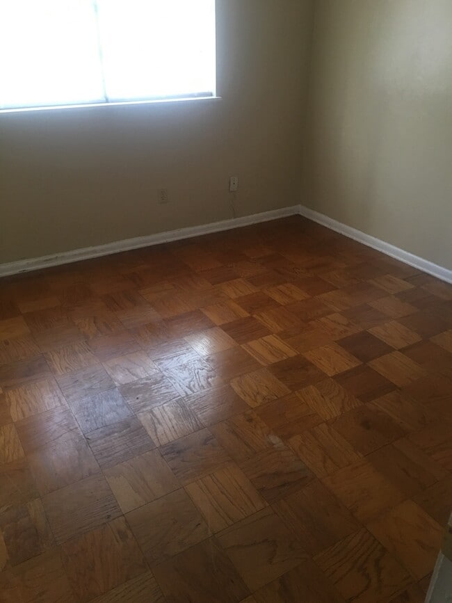 Building Photo - Coming Soon!!