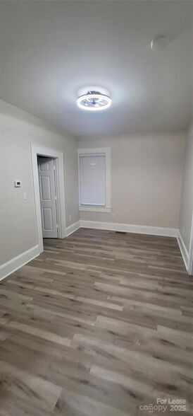 Building Photo - 430 Faison Ave