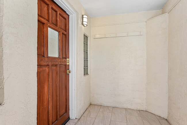 Building Photo - 2321 N 9th St