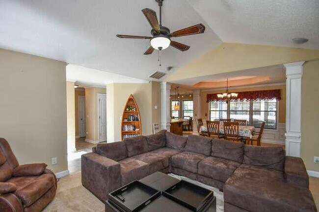 Building Photo - 886 Jefferson Walk Cir