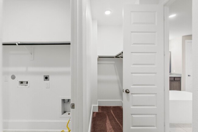 Building Photo - 8710 Burdekin Rd