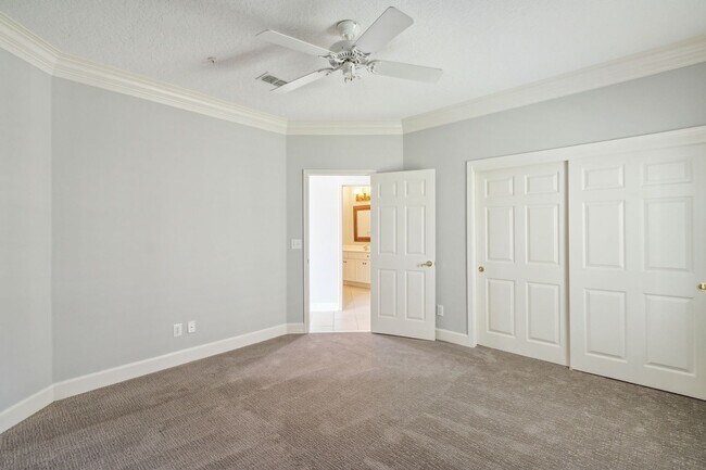 Building Photo - Amelia Island Ocean Front Condo