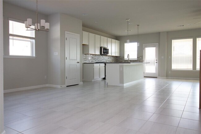 Building Photo - 105 Stone Fork Ln