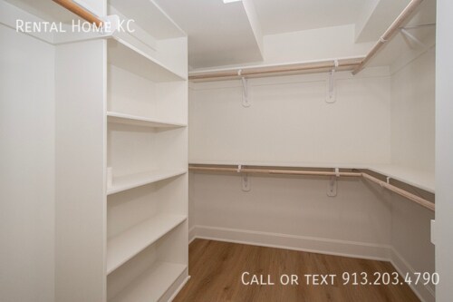 Building Photo - 5620 Rosehill Rd