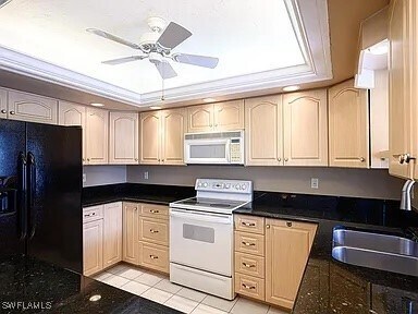 Building Photo - 4553 Beechwood Lake Dr