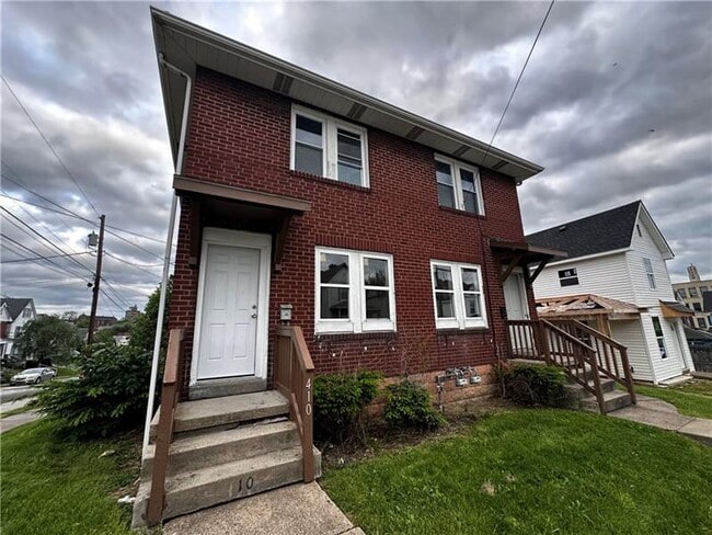 Primary Photo - 410 Hallam Ave