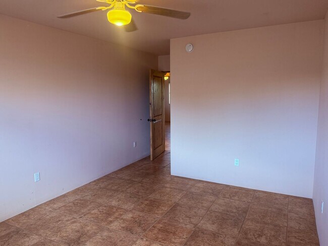 Building Photo - 54 Encantado Loop
