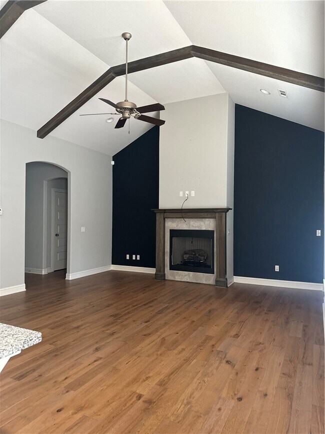 Building Photo - 1236 N Pershing St