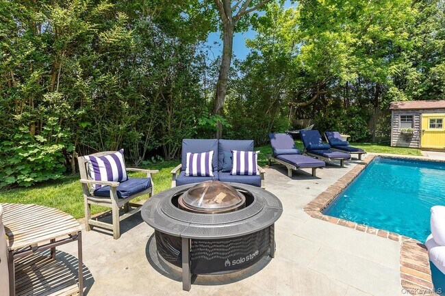 Building Photo - 80 Rte 114