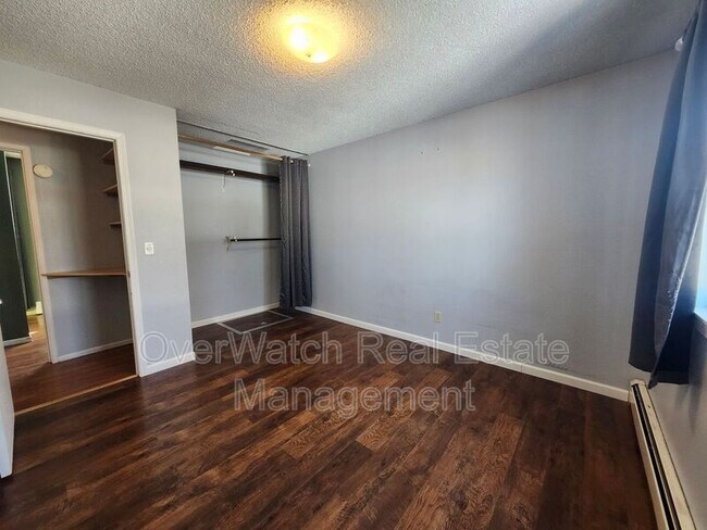 Building Photo - 8721 Ange St