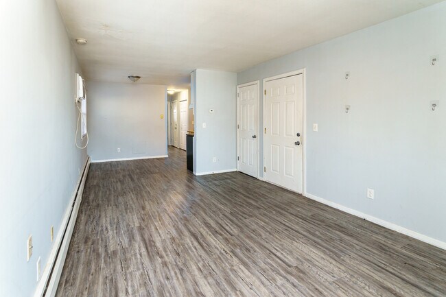 Building Photo - 1709 N 26th Ave