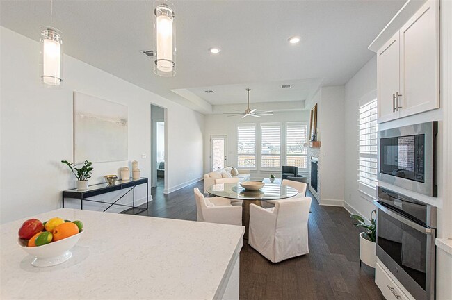 Building Photo - 215 Milam Crk Dr