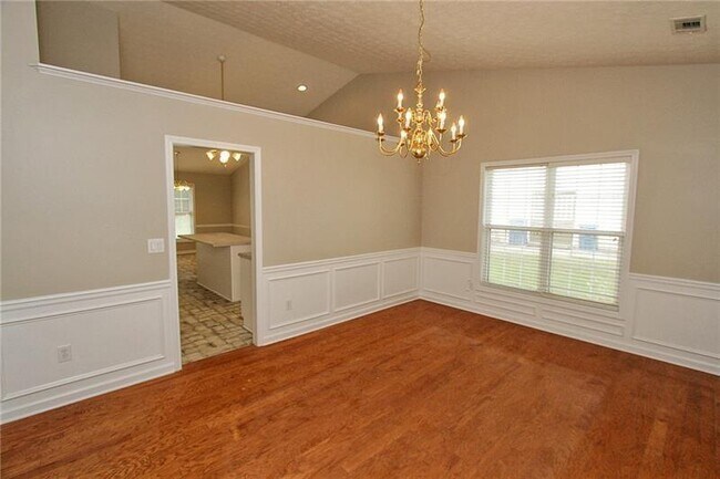 Building Photo - 1490 Creek Pointe Cir